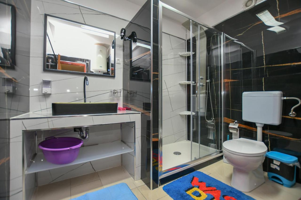 Apartments Katja Porec Bagian luar foto